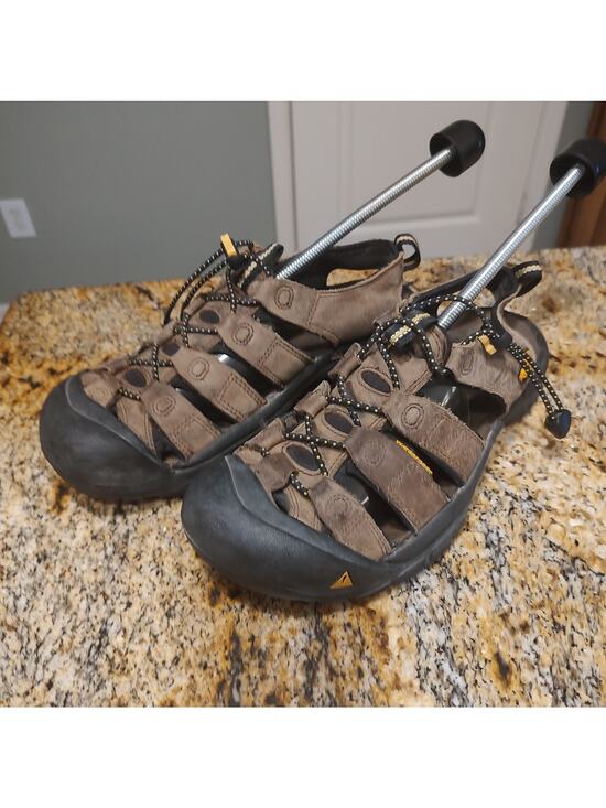 Keen Newport H2 Shoes Mens Size 8.5 Brown Waterproof Hiking Sandals Outdoors main image 6